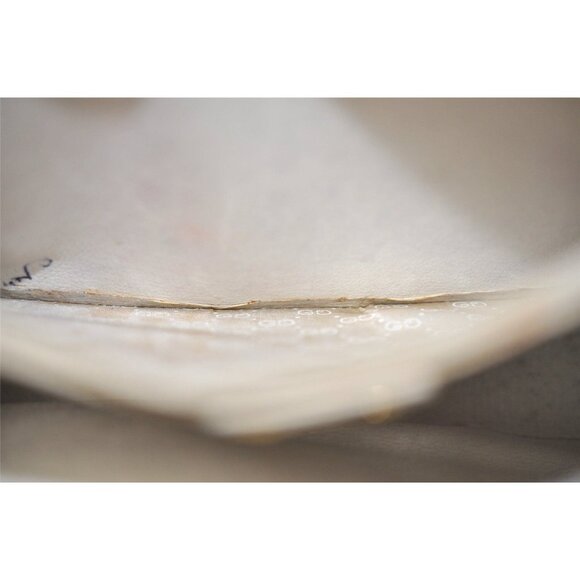 Gucci Ivory Leather 1955 Horse-bit Shoulder Bag with Two-tone Hardware - Picture 6 of 16